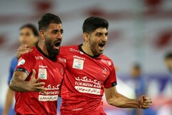 با آمپول و رباط پاره بازی کردم تا طلب هواداران پرسپولیس را بدهیم