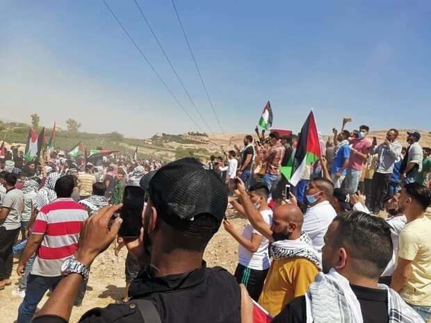 تجمع هزاران اردنی در مرزهای این کشور با فلسطین