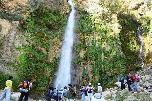 بلندترین آبشار فصلی خاورمیانه جاری شد