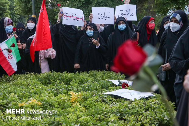 Gathering of People in Tabriz in support of Palestinians
