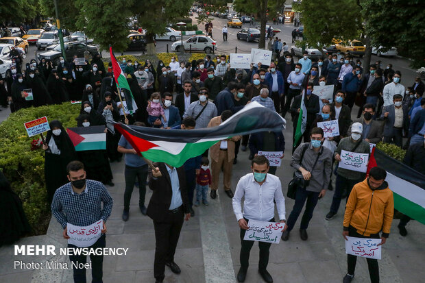 Gathering of People in Tabriz in support of Palestinians
