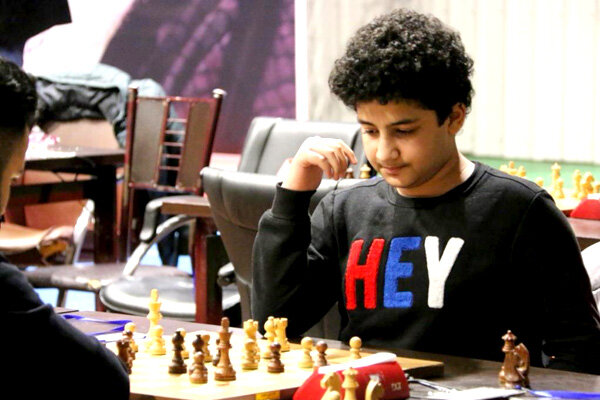بلوکه شدن پاداش جوانترین استادبین‌المللی شطرنج/پشیمانی از بازگشت!