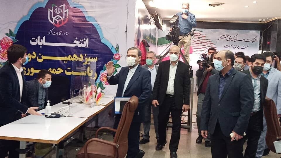 روز پر ترافیک ستاد انتخابات/ رئیسی، رضایی، جلیلی، لاریجانی، جهانگیری و هاشمی ثبت نام کردند