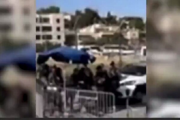 VIDEO: Moment when Palestinian runs car over Zionist soldiers