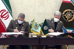 توقيع اتفاقية استراتيجية لارتقاء قدرات الجيش في مجال الطائرات المسيرة
