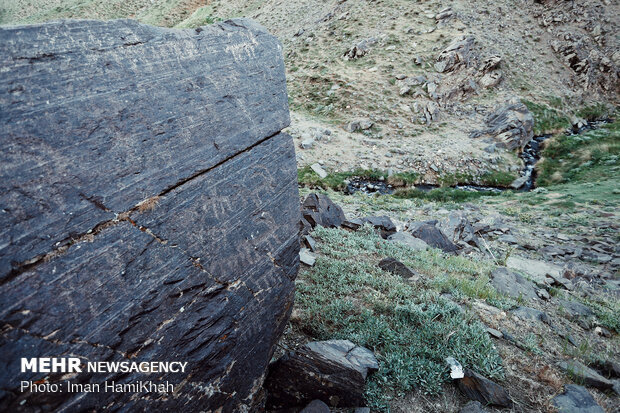 Ancient petroglyphs of Alvand mountain in Hamedan prov. 