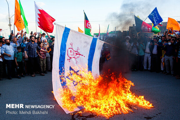 Qom hosts drive-in rallies in solidarity with Palestine 