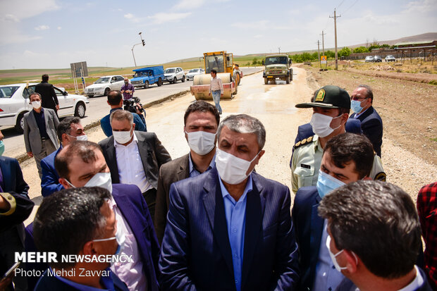 بازدید و افتتاح چندین طرح توسط وزیر راه و شهر سازی در استان آذربایجان غربی