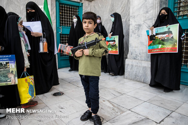 Tehraners express anger against child-killer regime of Israel