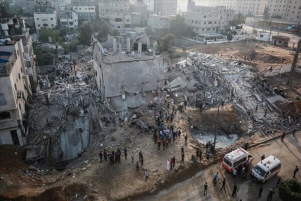 BM: Gazze'de en az 52 bin kişi yerinden edildi
