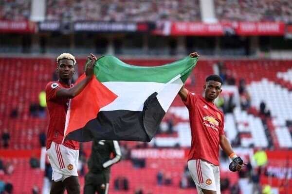 Palestine flag displayed by Man. Utd's Paul Pogba, Amad 