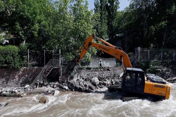 رفع تصرف ۵ هکتار از اراضی حریم و بستر رودخانه در شهریار