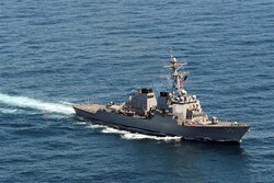 US warship illegally enters China's territorial waters