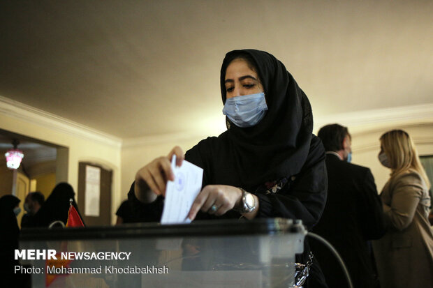 Syrian expats in Iran take part in presidential vote