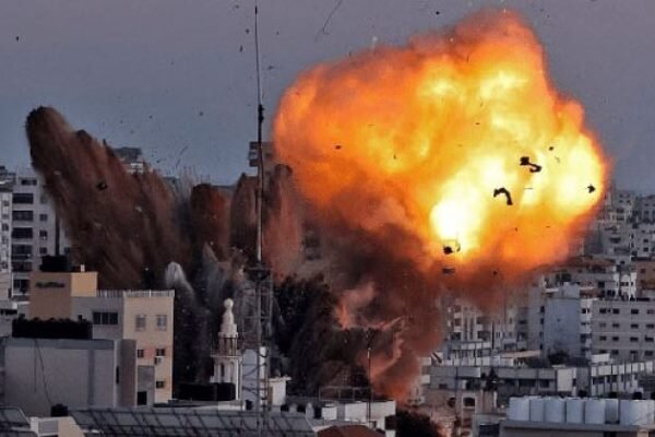 تشدید حمله هوایی و دریایی ارتش رژیم صهیونیستی به نوار غزه