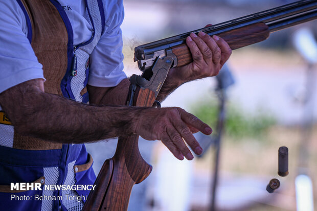 Skeet shooting competitions in Tehran
