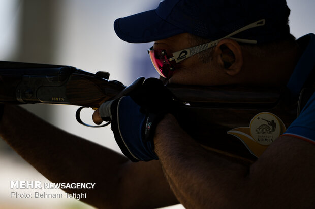 Skeet shooting competitions in Tehran
