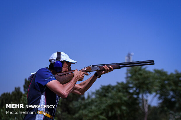 Skeet shooting competitions in Tehran
