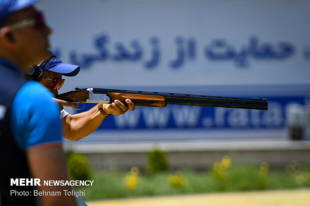 Skeet shooting competitions in Tehran
