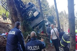 ۱۱ کشته و زخمی بر اثر سقوط تله کابین در ایتالیا