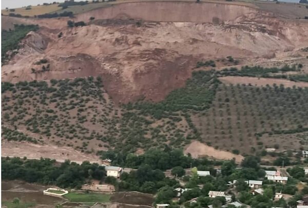 معدن «خرشک» از  ۲ سال گذشته با حکم دادستانی رودبار تعطیل بوده است