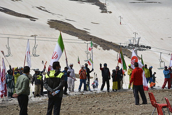 گزارش تصویری/ پایان فصل اسکی در پیست توچال 