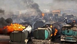 آتش سوزی تانکر نفتی در مرز ایران و افغانستان مهار شد