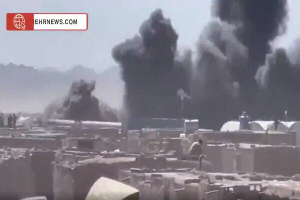 VIDEO: Fire breaks out at Afghan-Iran border by tanker blast