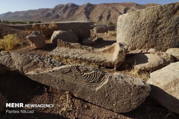 قبرستان تاریخی ارامنه روستای قلعه ممکا