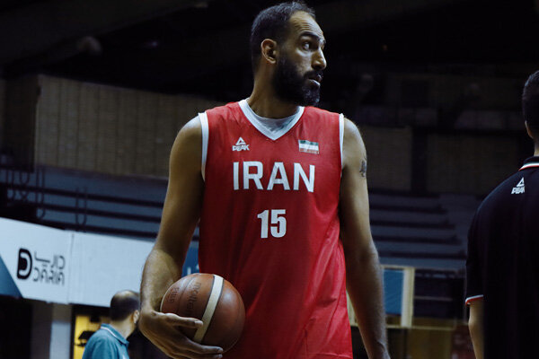 حامد حدادی: بسکتبال بیمار است/ بازیکنان همدیگر را قبول نداشتند!