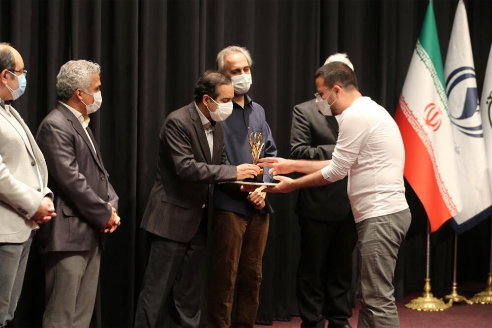 چهارمین دوره جایزه پژوهش سال سینمای ایران برگزیدگان خود را شناخت.
