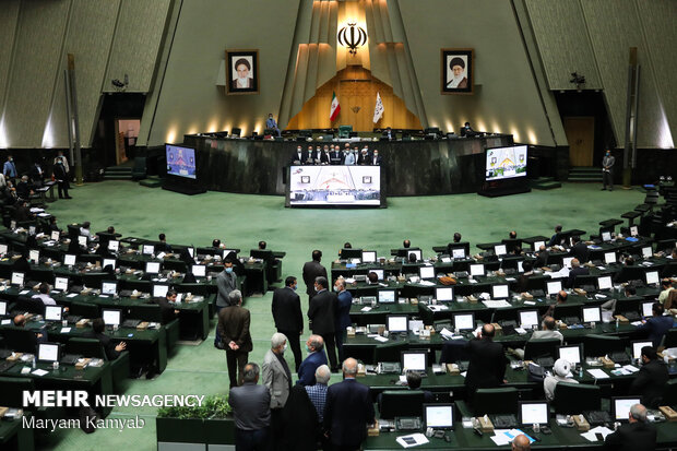 Parl. thanks IRGC for thwarting US attempt to steal Iran oil