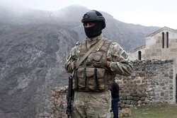 زخمی شدن یک سرباز آذربایجان بر اثر شلیک نظامیان ارمنستان