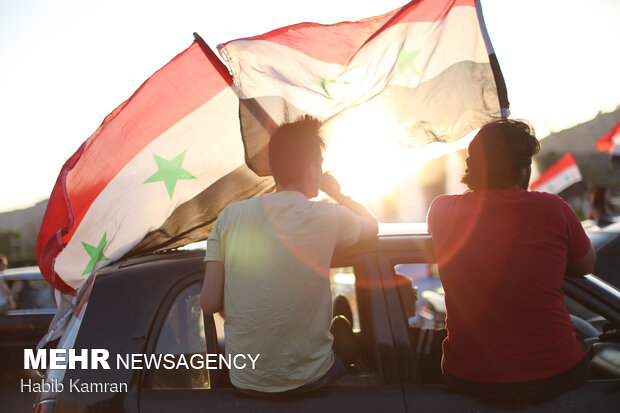 جشن خیابانی مردم سوریه پس از پیروزی اسد در انتخابات ریاست جمهوری