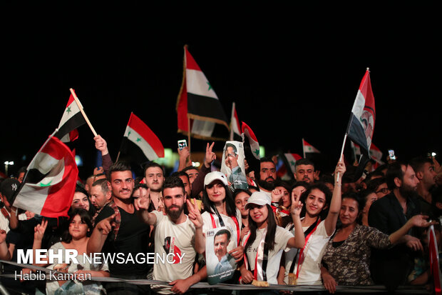 احتفالات السوريين بفوز بشار الاسد