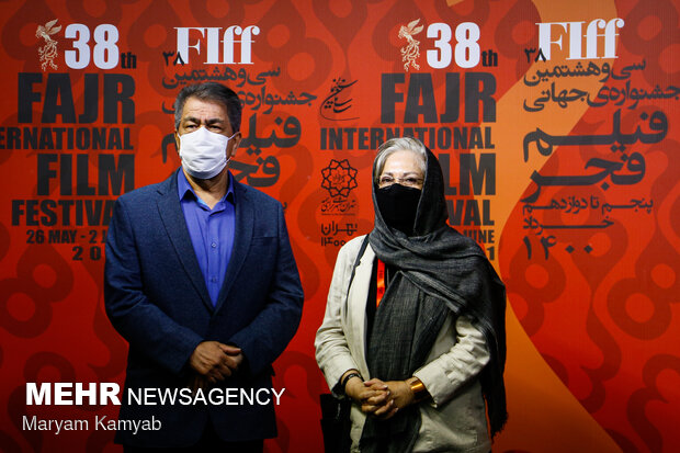 رخشان بنی اعتماد و جهانگیر کوثری درسومین روز سی و هشتمین جشنواره جهانی فیلم فجر