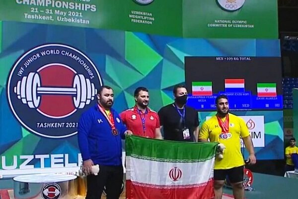 Iranian weightlifters grab silver, bronze medals in W C'ships