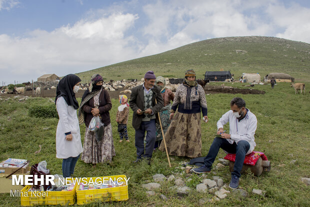 Tribal communities in E Azarbaijan receive Covid-19 vaccines
