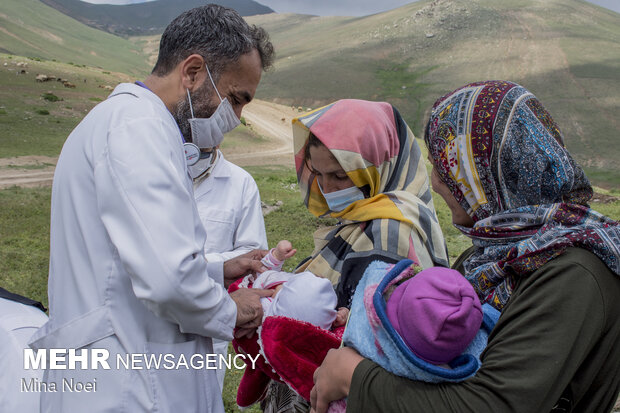 Tribal communities in E Azarbaijan receive Covid-19 vaccines
