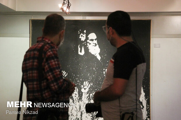 “Mourning for the Sun” Gallery to remember Imam Khomeini
