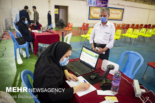 Vaccination of elderly citizens underway in Rasht