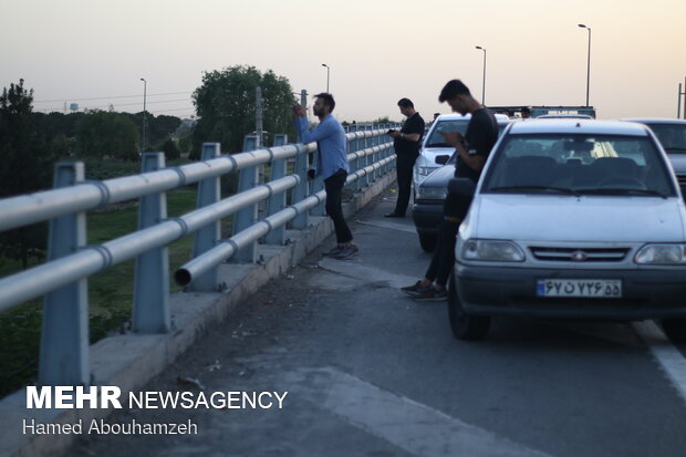 ستون دود ناشی از آتش سوزی در جنوب تهران