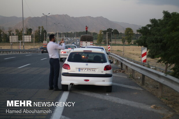 İran'da petrol rafinerisinde yangın çıktı