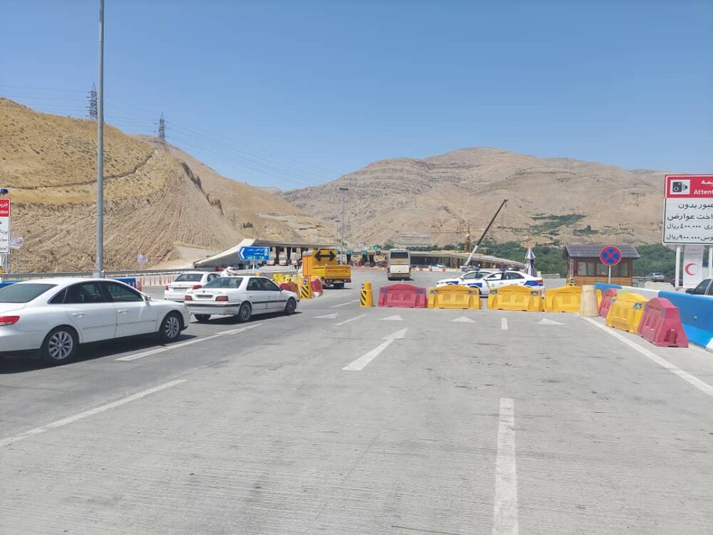 ممنوعیت های ترافیکی در محور فیروزکوه همچنان ادامه دارد