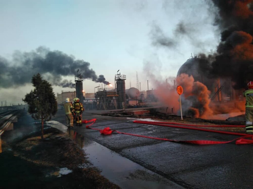آتش پالایشگاه تهران  مهار شد / حادثه یک مصدوم سرپایی بیشتر نداشت