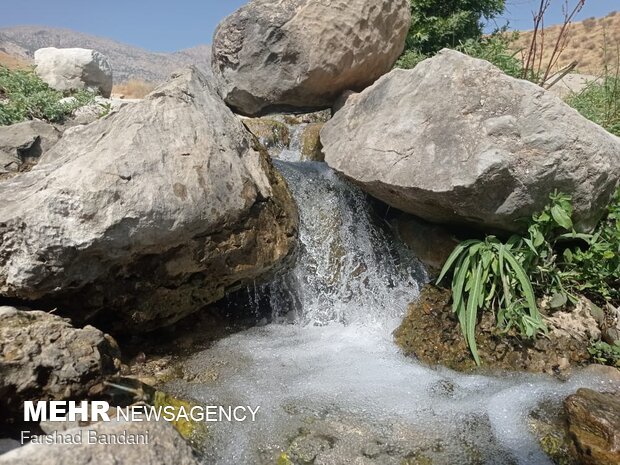 Beauties of Dah Houz Village in SW Iran
