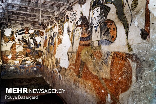 Qajar-era paintings in Babajan Darreh Tomb in Gilan prov.
