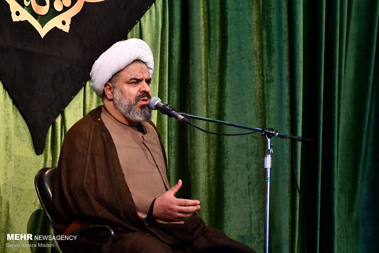 اجتماع عزاداران شهادت امام صادق علیه السلام در امامزاده صالح (ع)