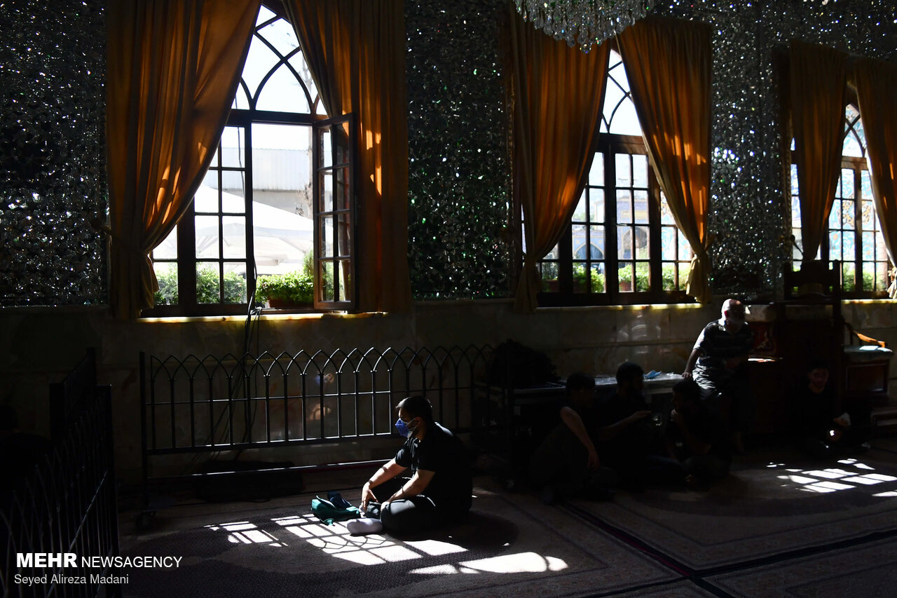 اجتماع عزاداران شهادت امام صادق علیه السلام در امامزاده صالح (ع)
