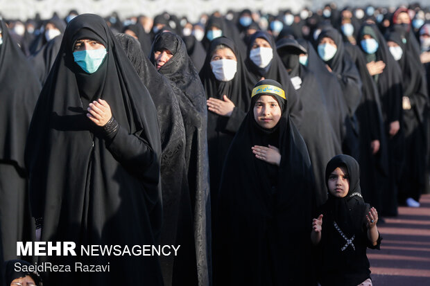 عزاداران فاطمی در ۳ میدان تهران به سوگواری می پردازند
